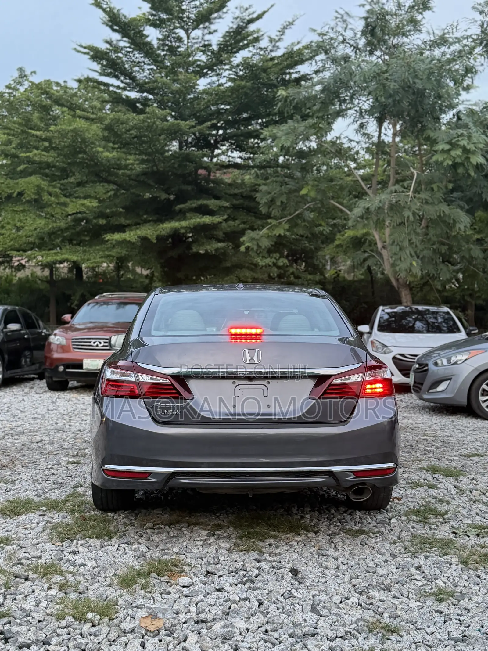 Honda Accord EX-L 4dr Sedan FWD (2.4L 4cyl 2A) 2017 Gray