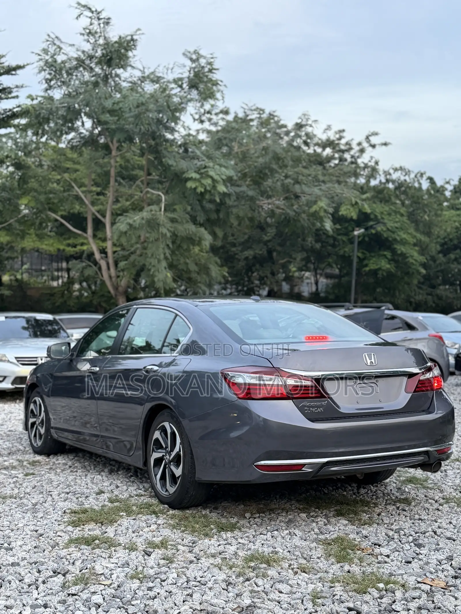Honda Accord EX-L 4dr Sedan FWD (2.4L 4cyl 2A) 2017 Gray