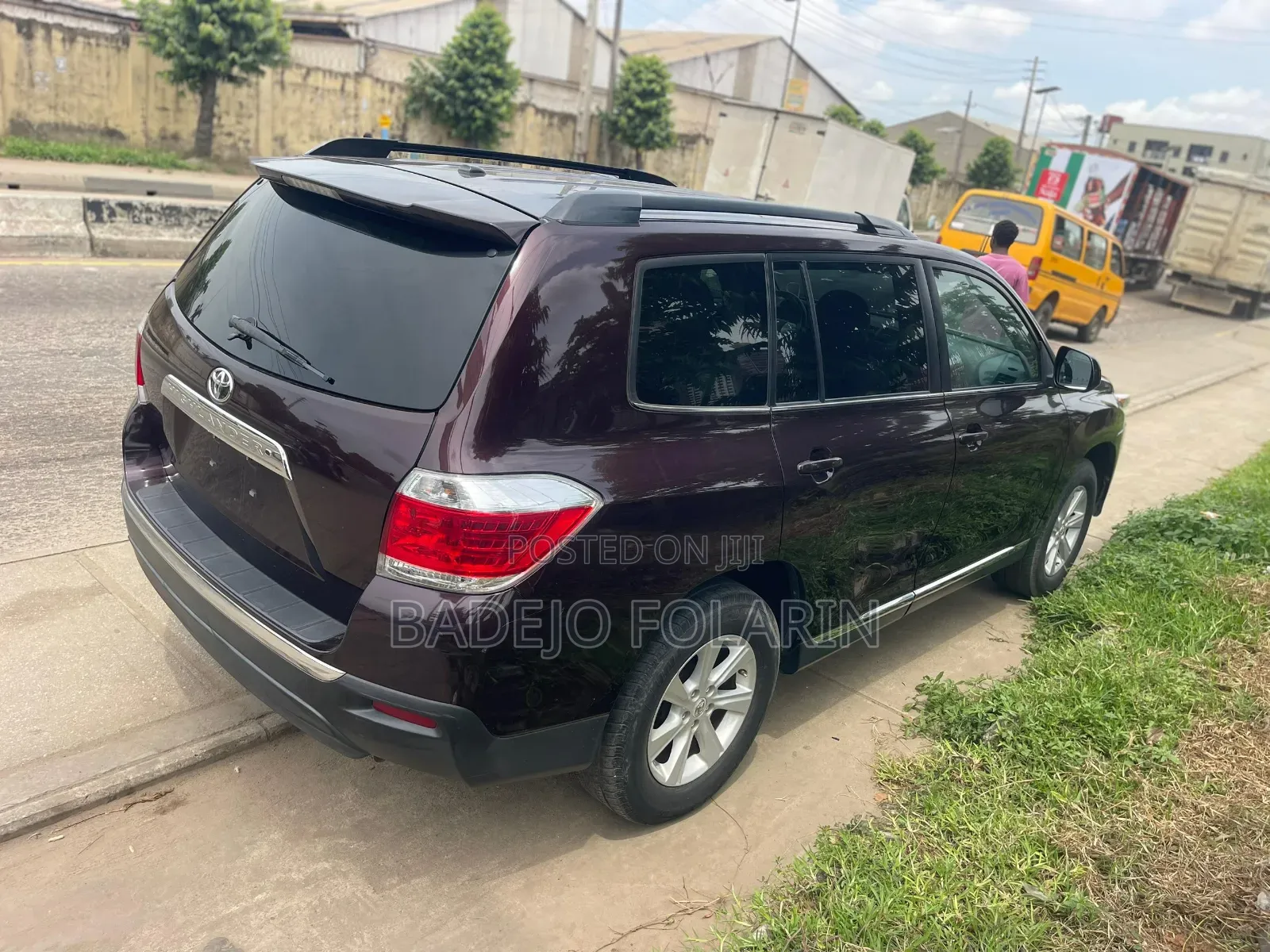 Toyota Highlander 2012 Burgundy