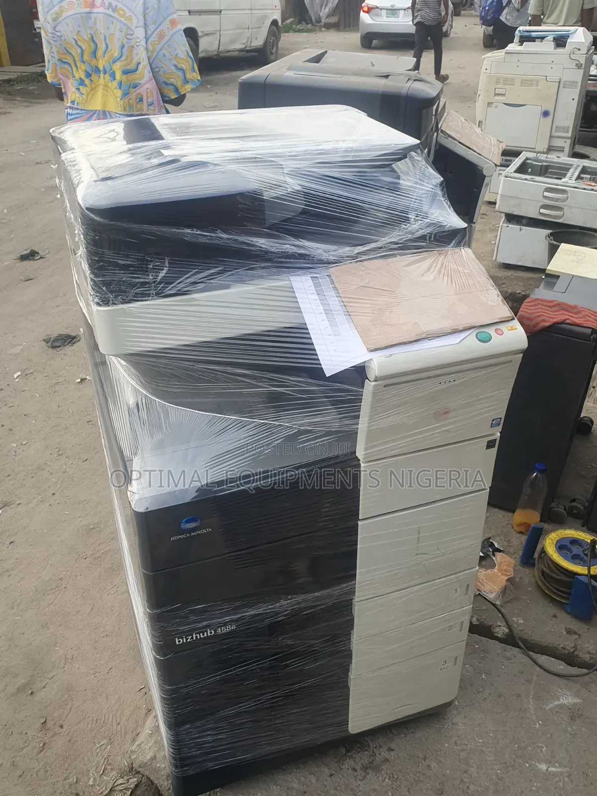 Bizhub C558