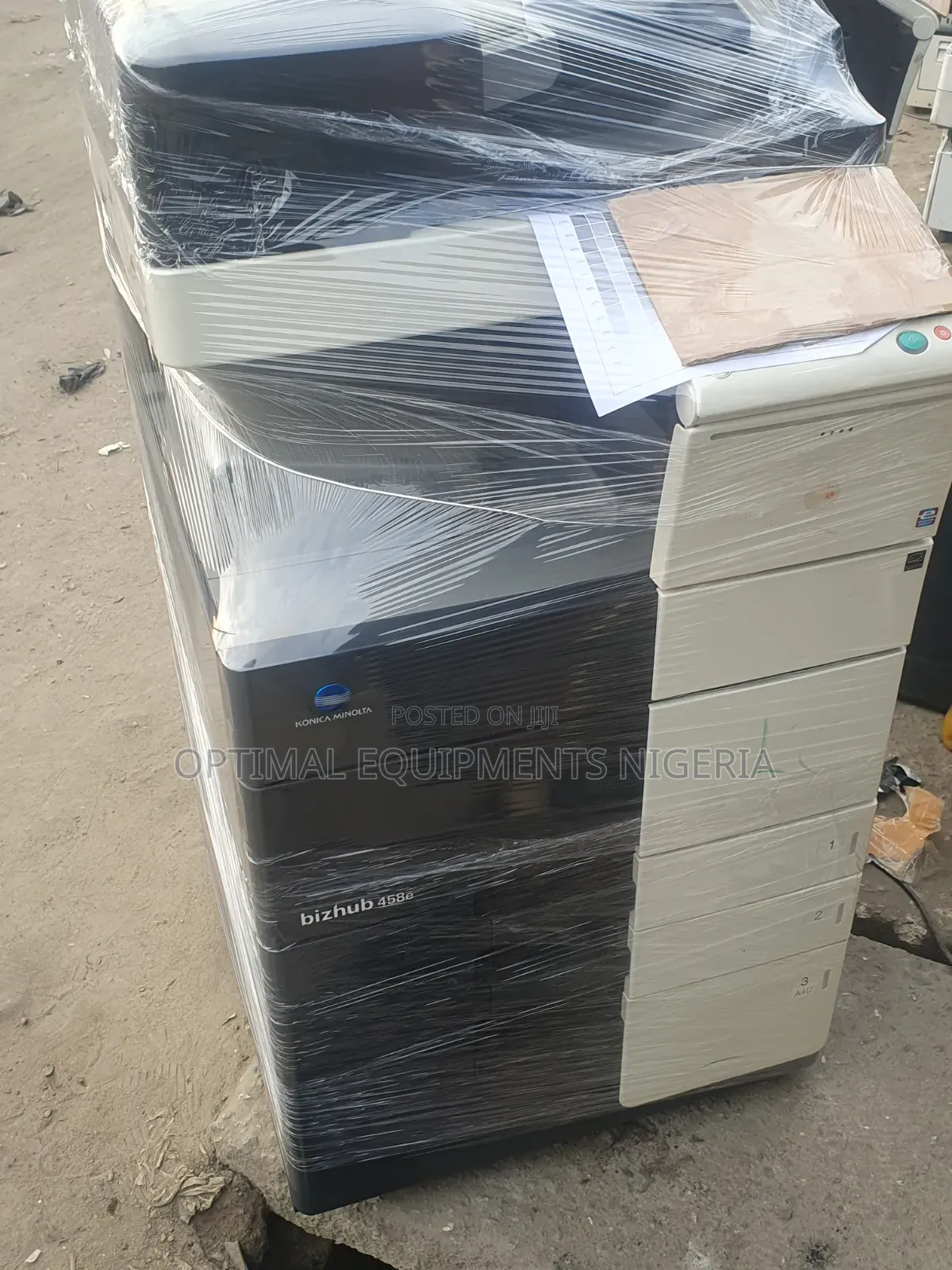 Bizhub C558