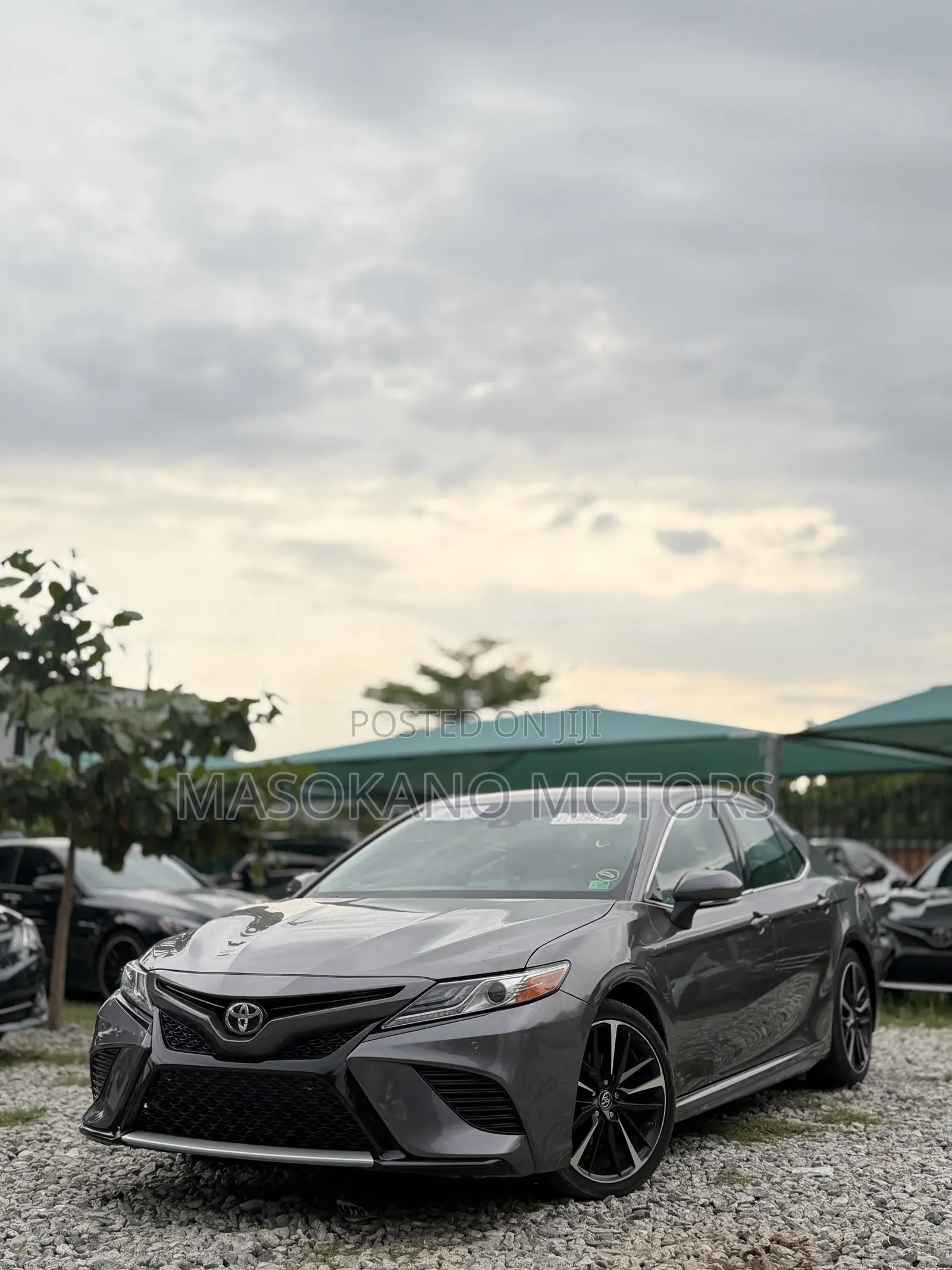 Toyota Camry XSE FWD (2.5L 4cyl 8AM) 2018 Gray