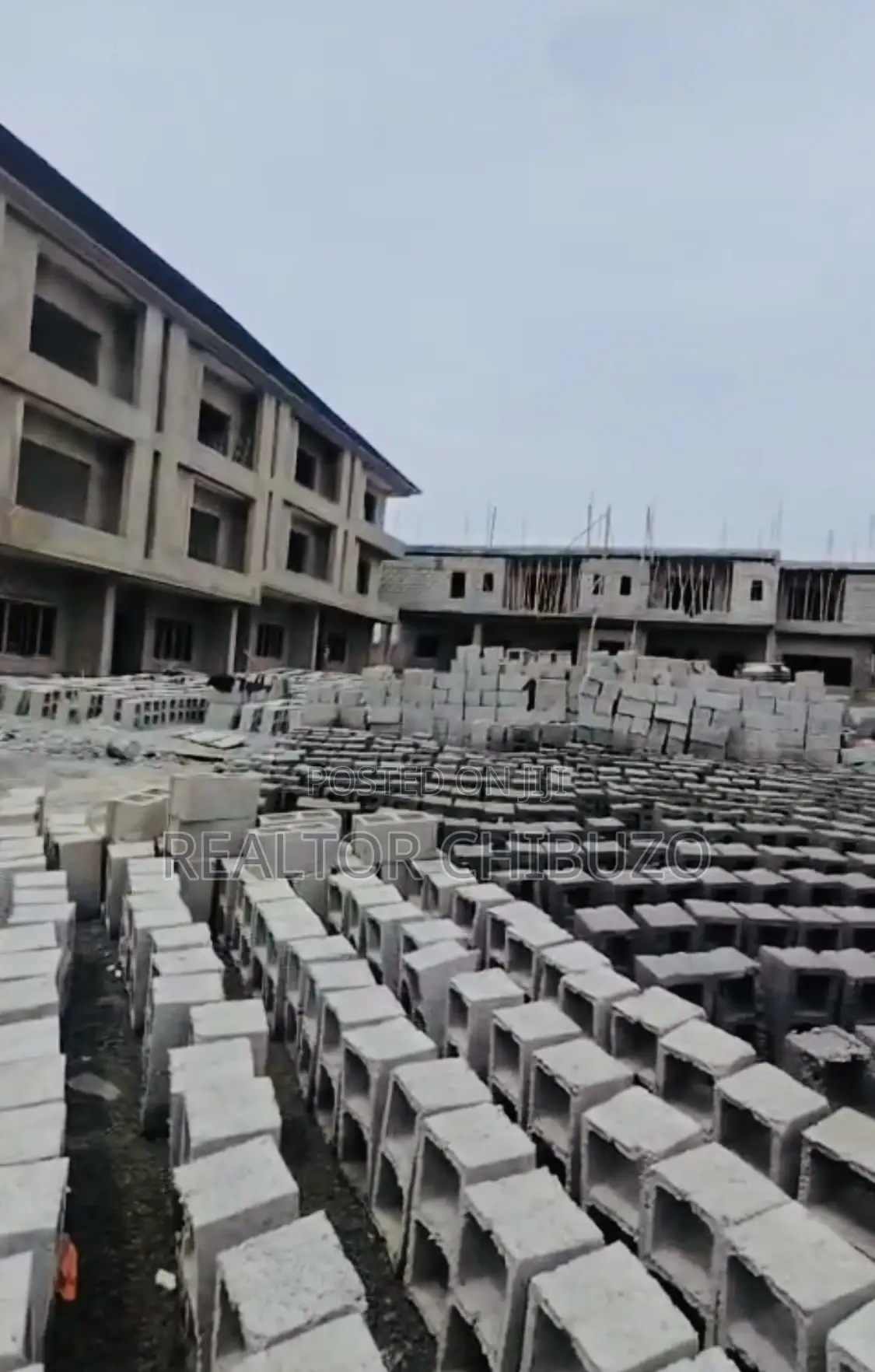 2bdrm Duplex in Abuja Top Realty, Apo Resettlement for sale