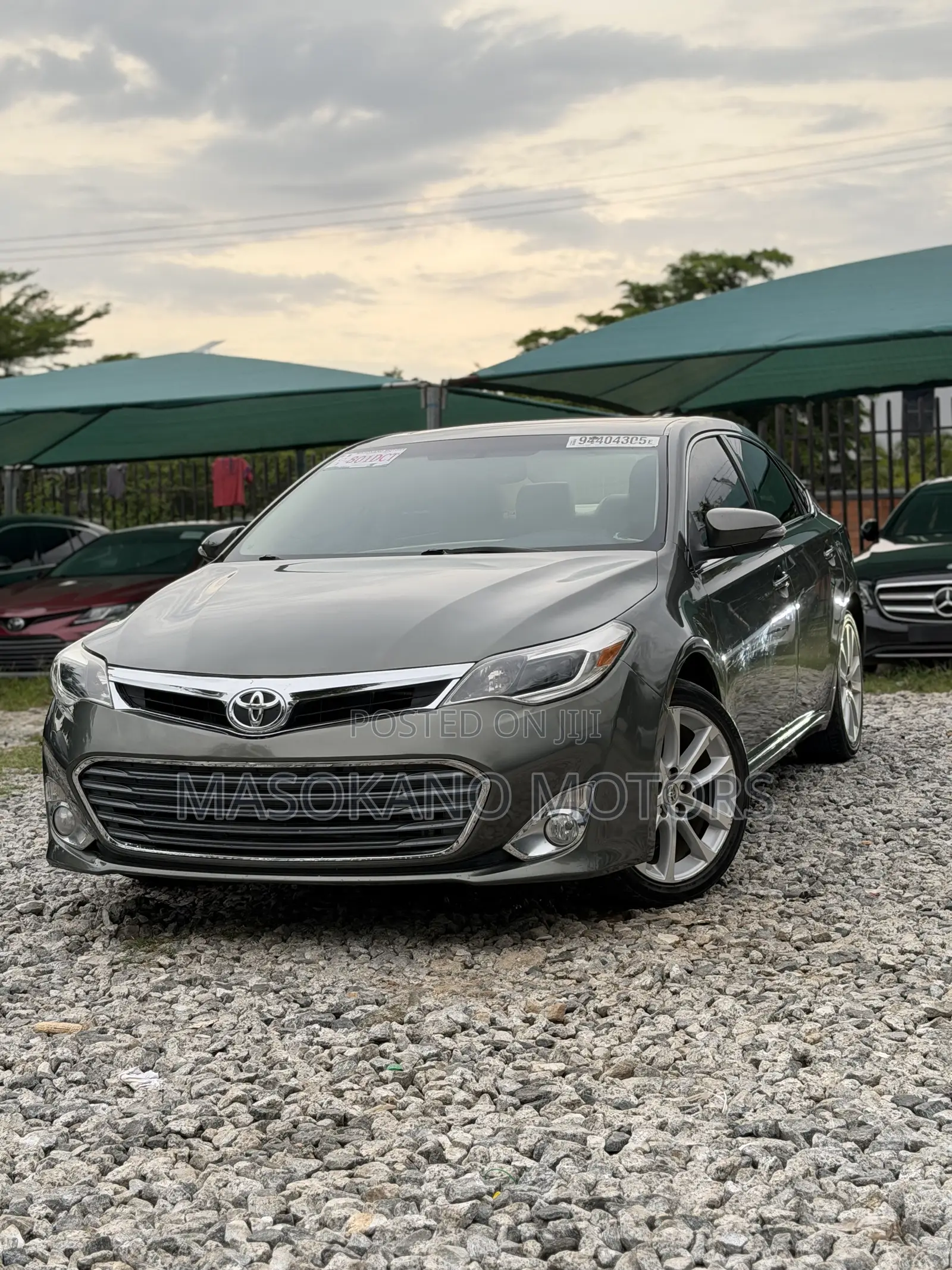Toyota Avalon XLE Sedar FWD (3.5L 6cyl 6A) 2013 Green