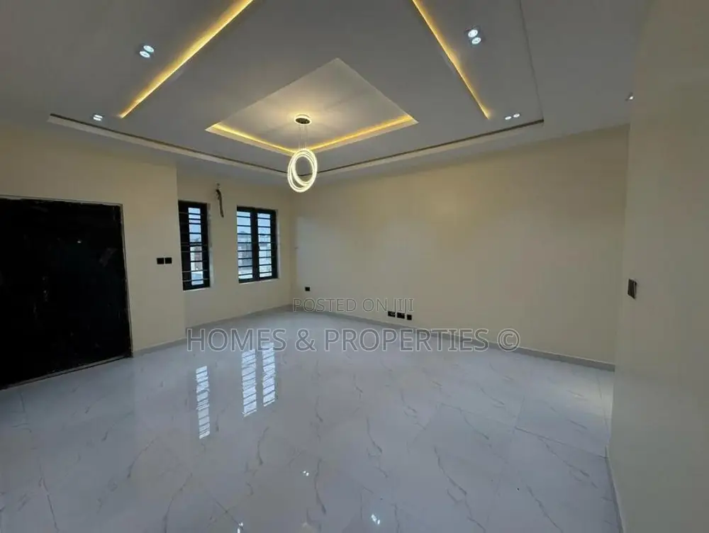3bdrm Bungalow in Eputu, Ibeju for sale
