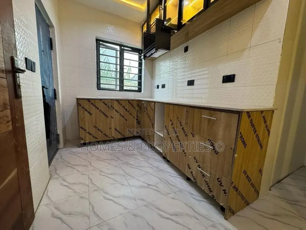 3bdrm Bungalow in Eputu, Ibeju for sale