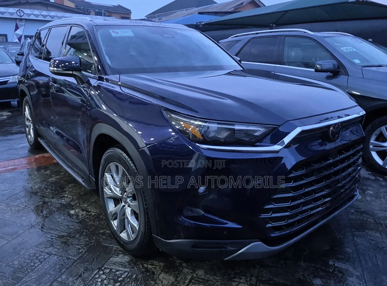 Toyota Highlander 2024 Blue