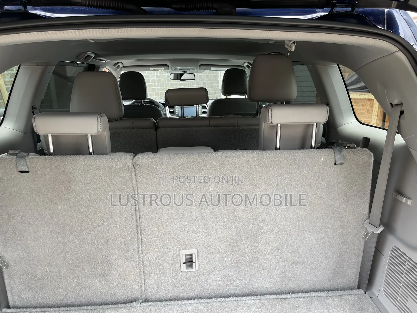 Toyota Sienna 2011 Silver