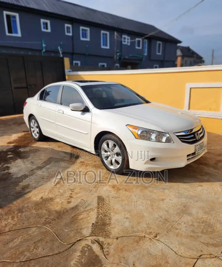 Honda Accord Sedan EX Automatic 2010 White