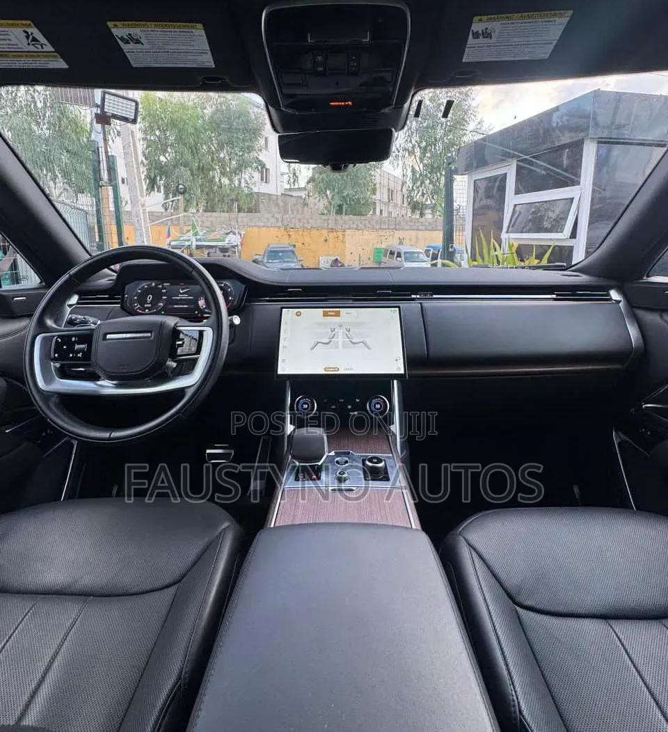 Land Rover Range Rover Vogue 2023 Gray