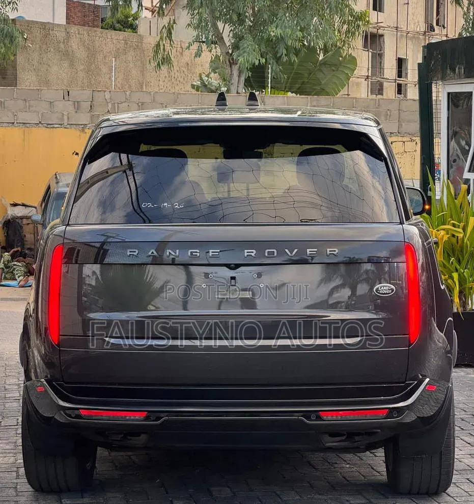 Land Rover Range Rover Vogue 2023 Gray