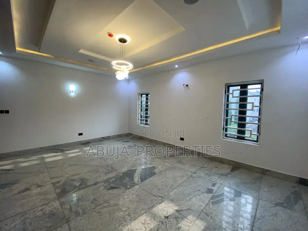 6bdrm Duplex in Katampe Extension for sale