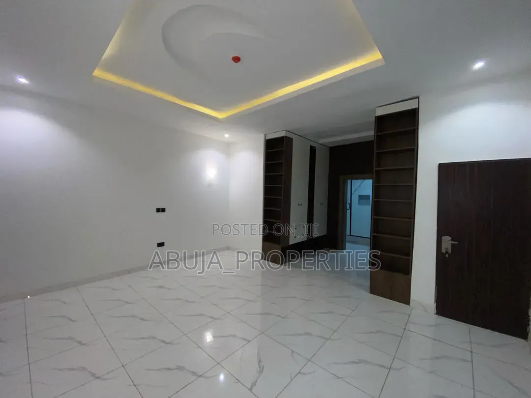 6bdrm Duplex in Katampe Extension for sale
