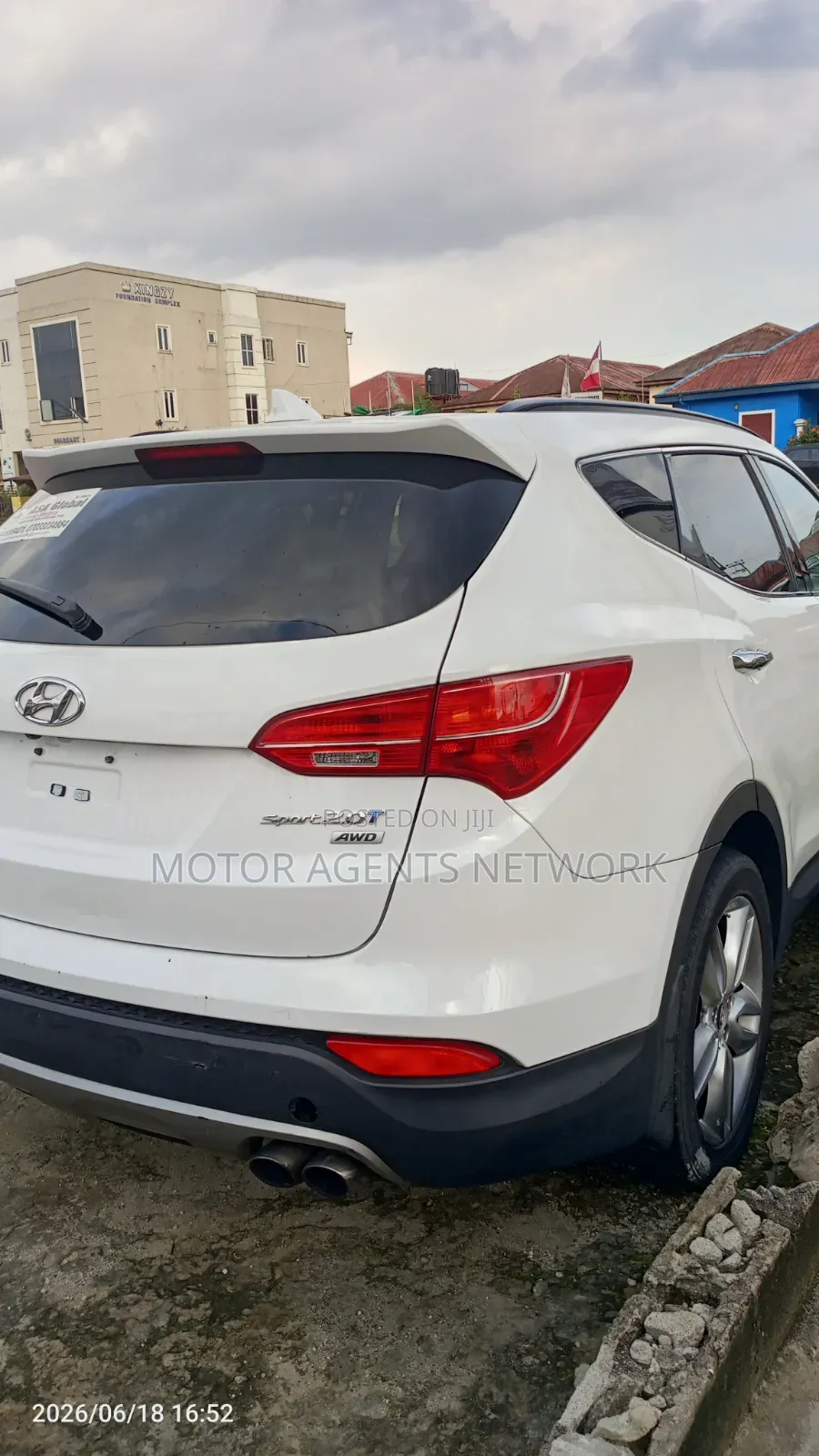 Hyundai Santa Fe 2014 White
