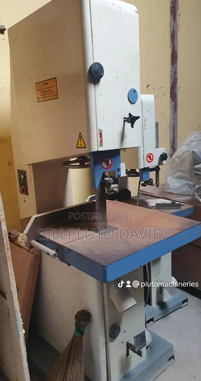 Mj396 High-Speed Woodworking Band Saw.