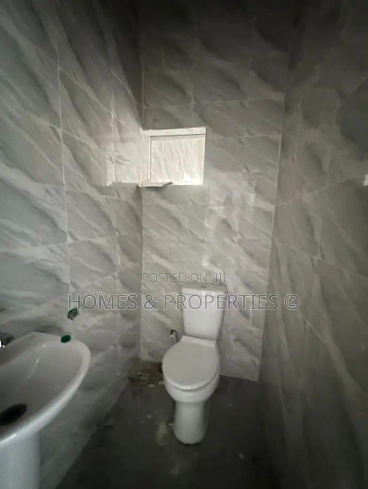 Mini Flat in Fidiso Estate Majek, Abijo for rent