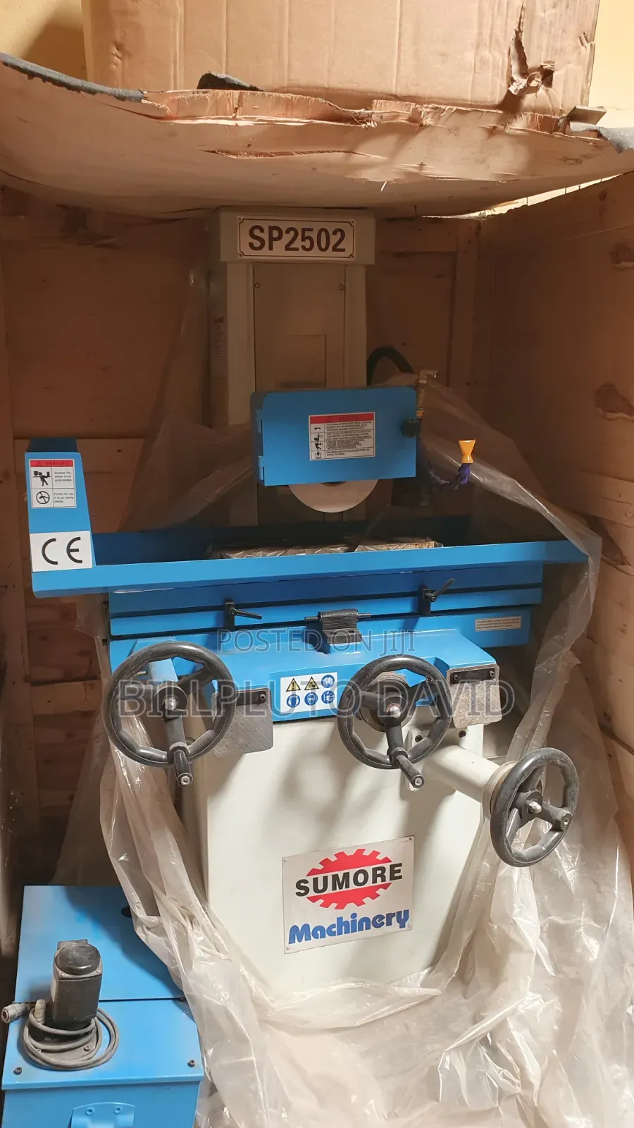 Sumore Machinery Sp2502 Surface Grinding Machine.