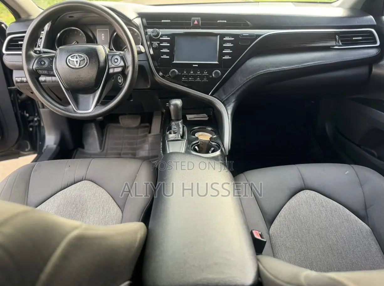 Toyota Camry 2019 Matt Black
