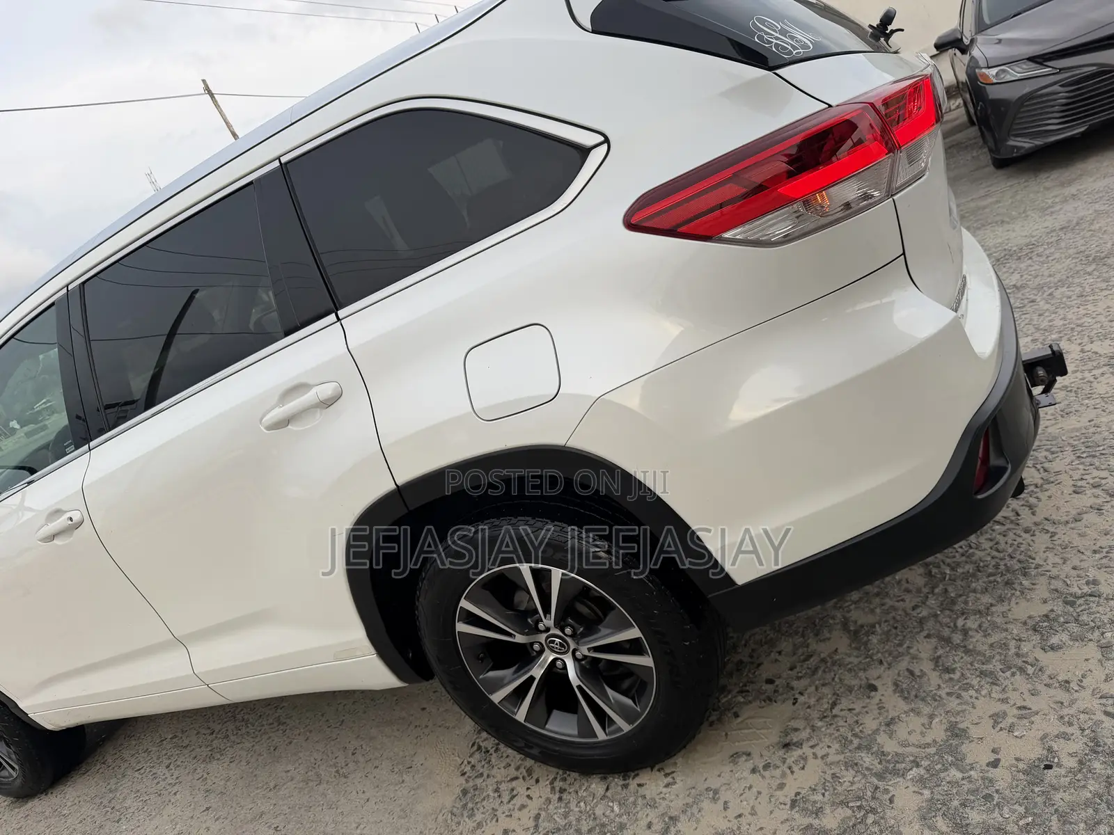 Toyota Highlander XLE V6 4x2 (3.5L 6cyl 6A) 2016 White