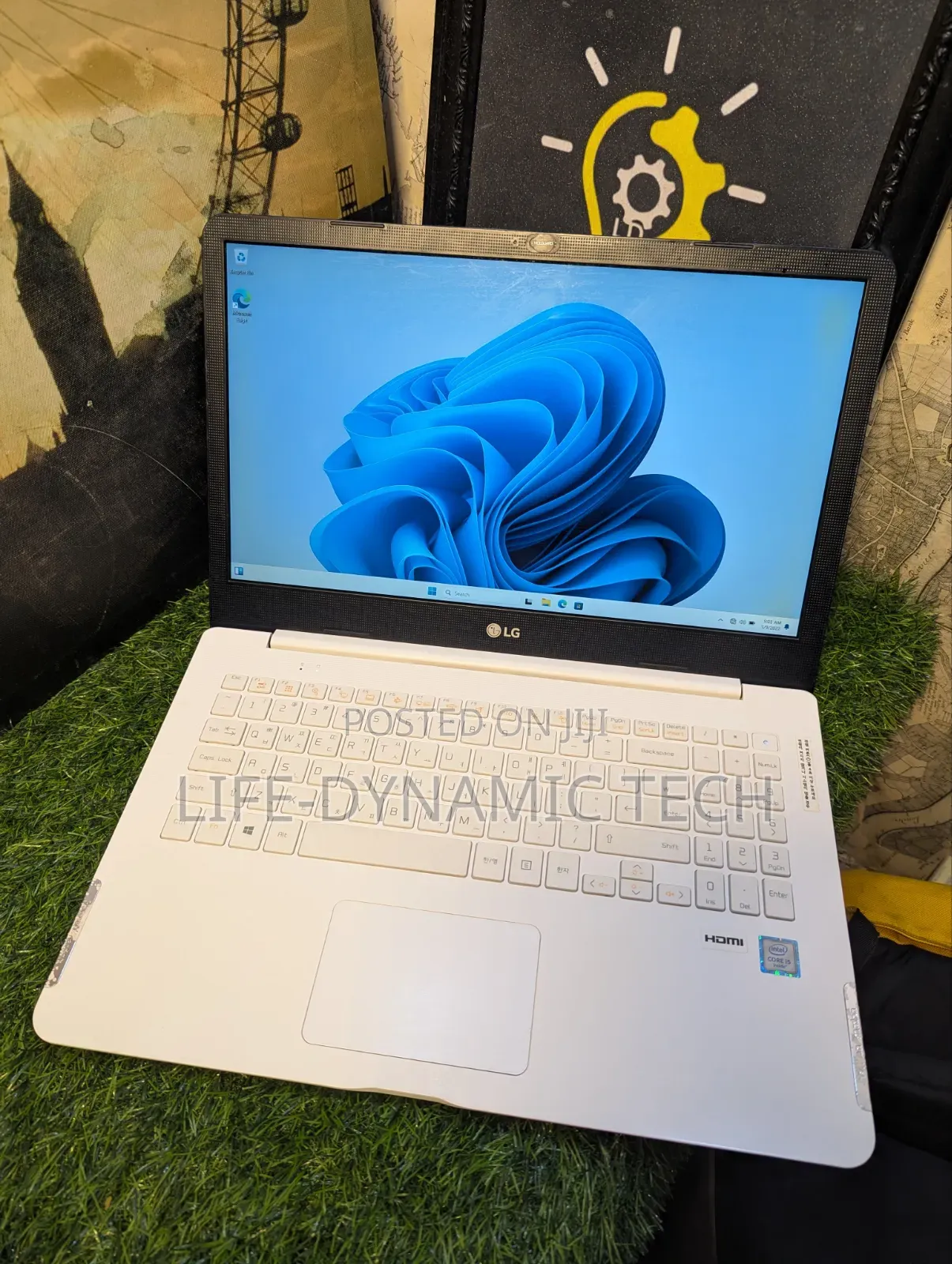 Laptop LG Gram 15.6 8GB Intel Core i5 SSD 256GB