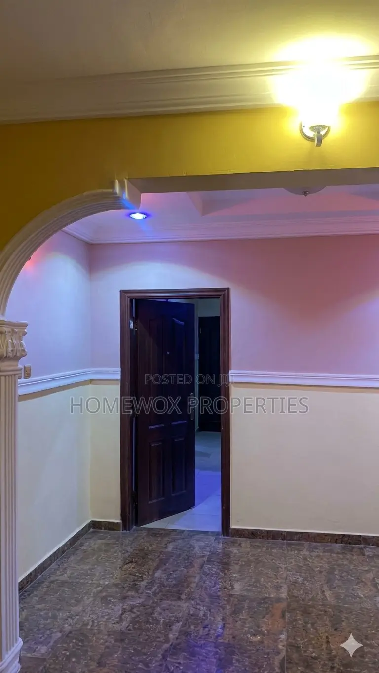 3bdrm Apartment in Ago Palace for rent