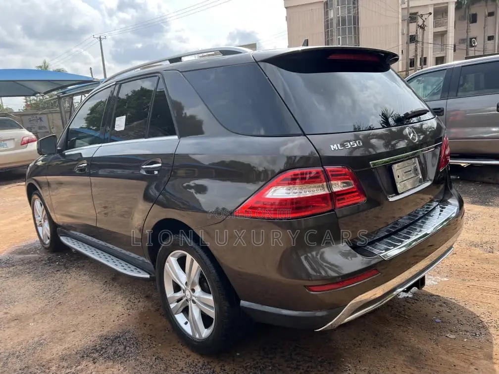 Mercedes-Benz M Class 2013 Black