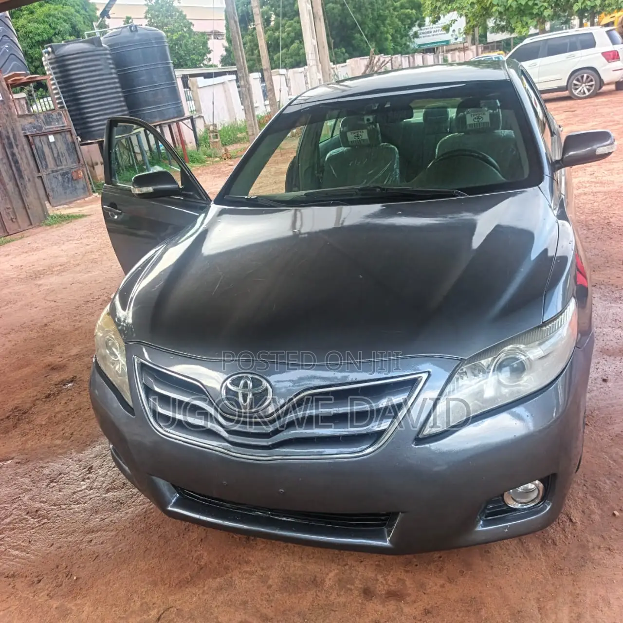 Toyota Camry 2010 Gray