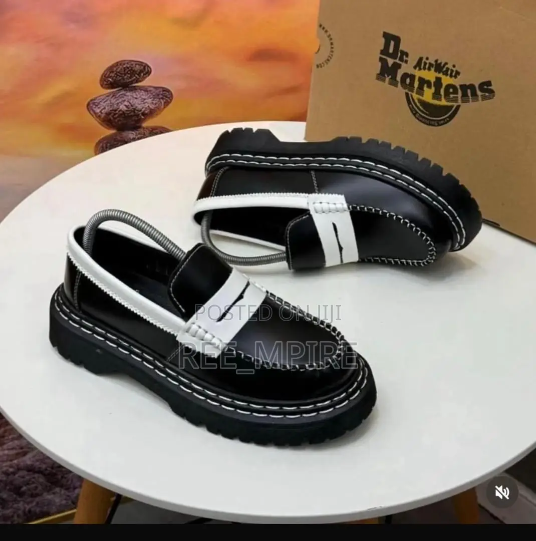 Original Dr Airwair Martens