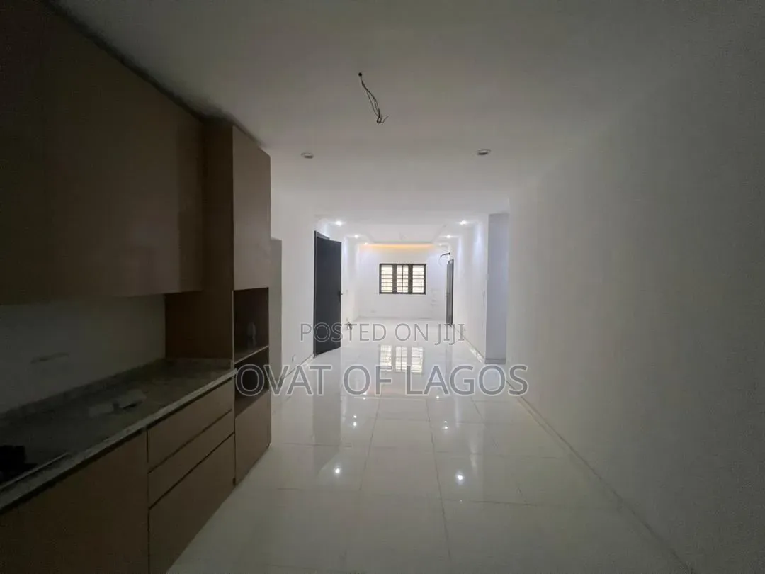 2bdrm Apartment in Ologolo for sale
