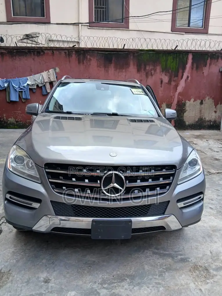 Mercedes-Benz M Class ML350 4MATIC 4dr SUV AWD (3.5L 6cyl 7A) 2014
