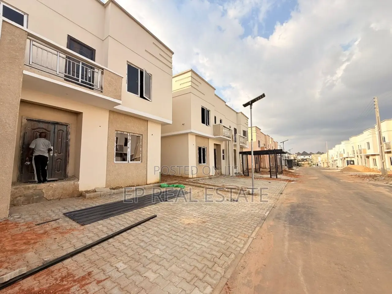 4bdrm House in Kukawa for sale