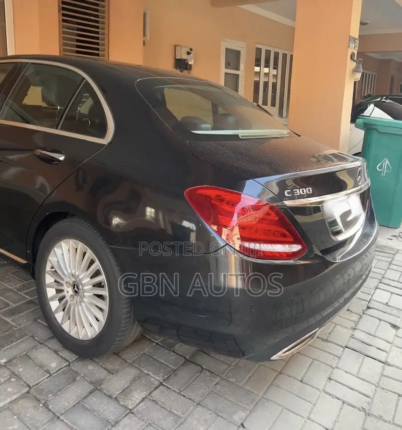 Mercedes-Benz C300 Luxury 4Matic Sedan AWD (2.0L 4cyl 7A) 2016 Black
