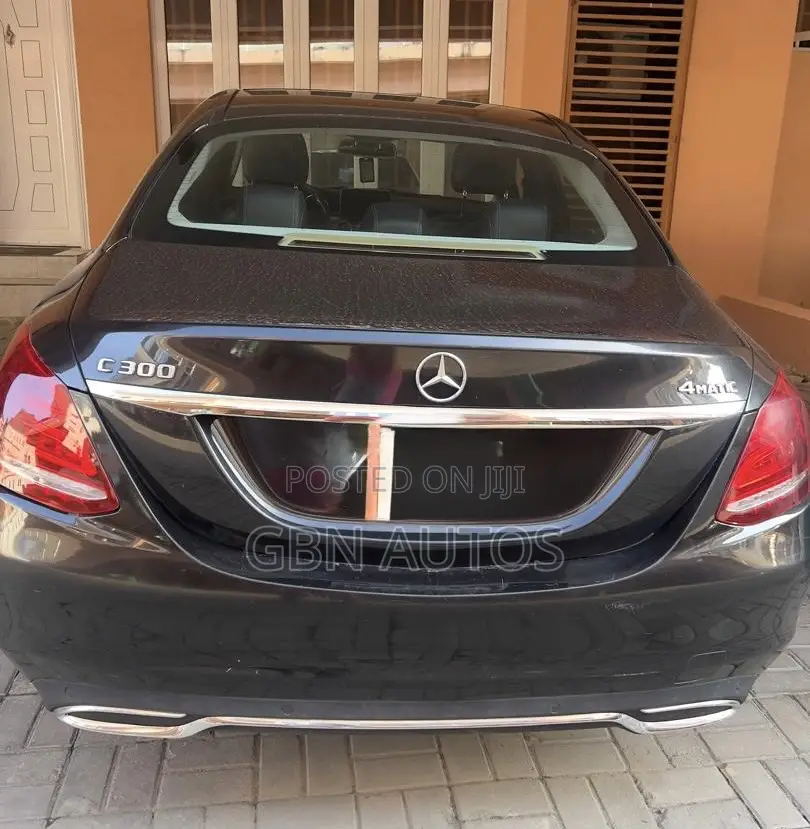 Mercedes-Benz C300 Luxury 4Matic Sedan AWD (2.0L 4cyl 7A) 2016 Black