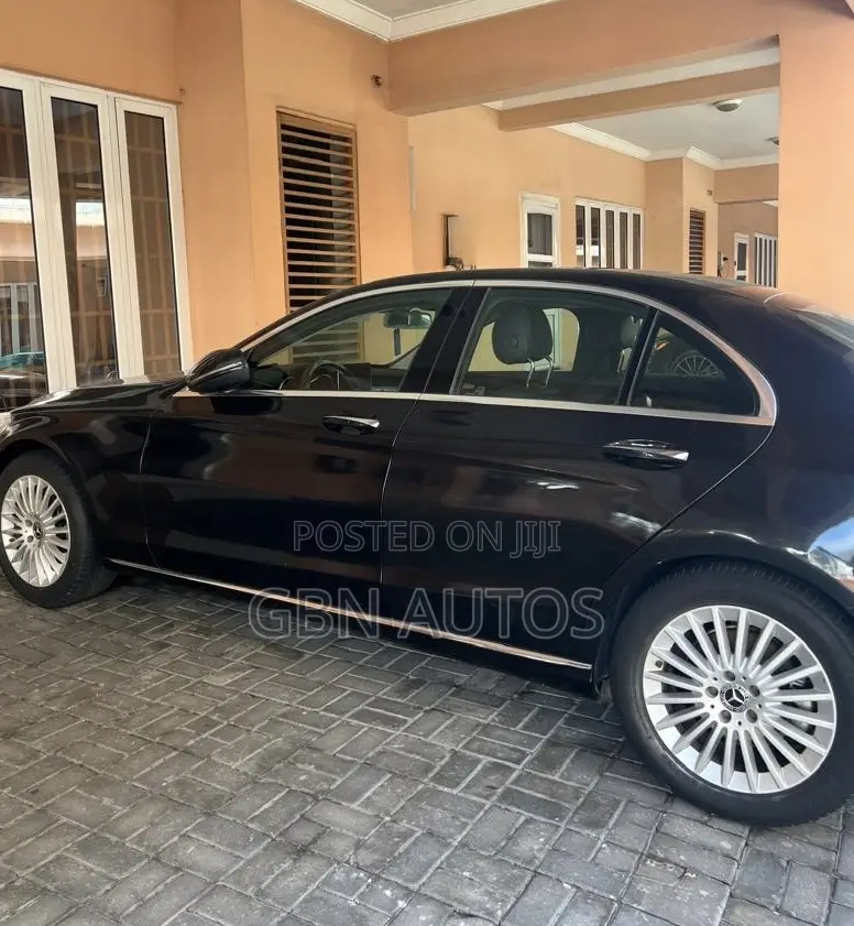 Mercedes-Benz C300 Luxury 4Matic Sedan AWD (2.0L 4cyl 7A) 2016 Black