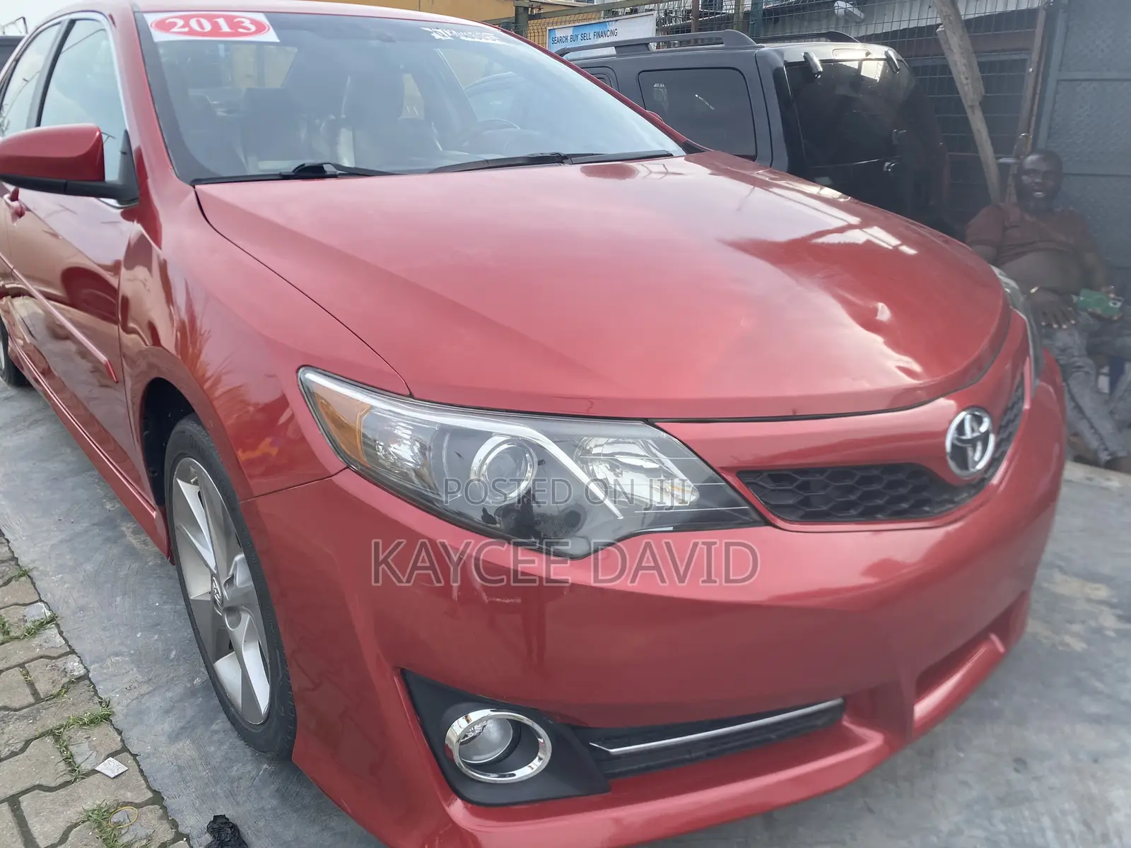 Toyota Camry SE V6 4dr Sedan (3.5L 6cyl 6A) 2013 Red