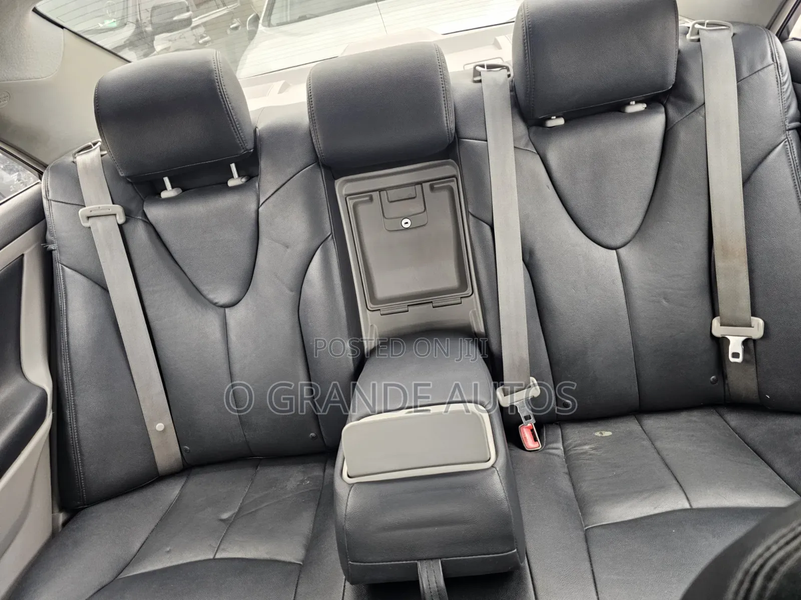 Toyota Camry 2011 White
