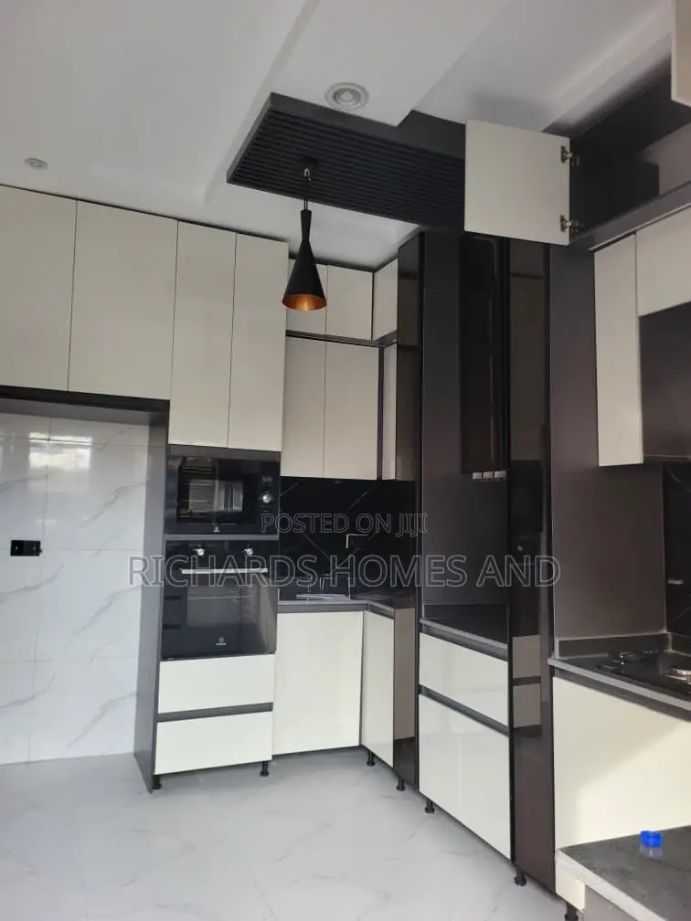 2bdrm Apartment in Igbo-efon for rent
