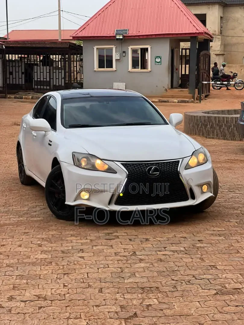 Lexus IS 2010 White