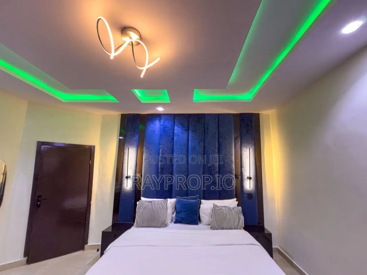 2 Bedroom Shortlet in Magodo