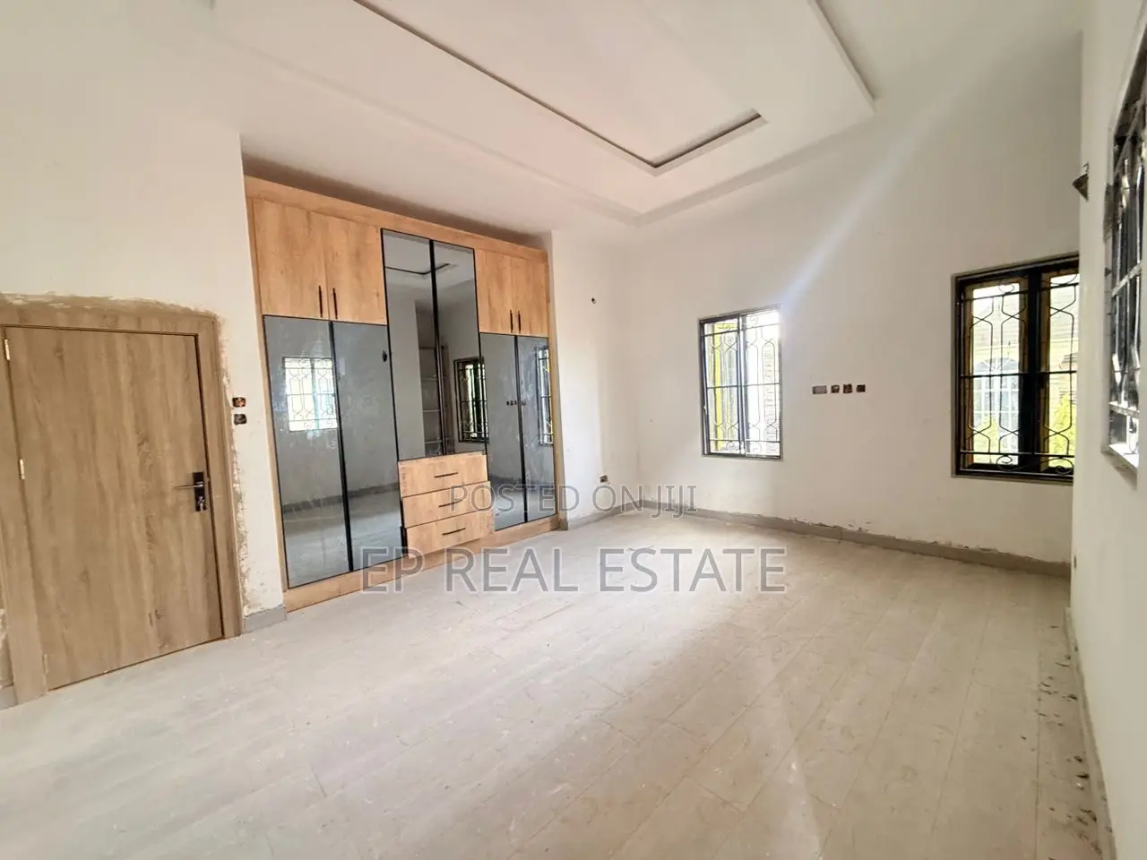 5bdrm Duplex in Galadimawa for sale