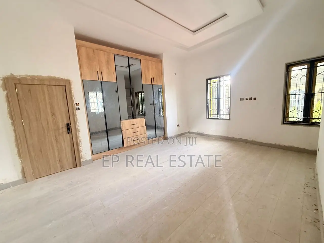 5bdrm Duplex in Galadimawa for sale