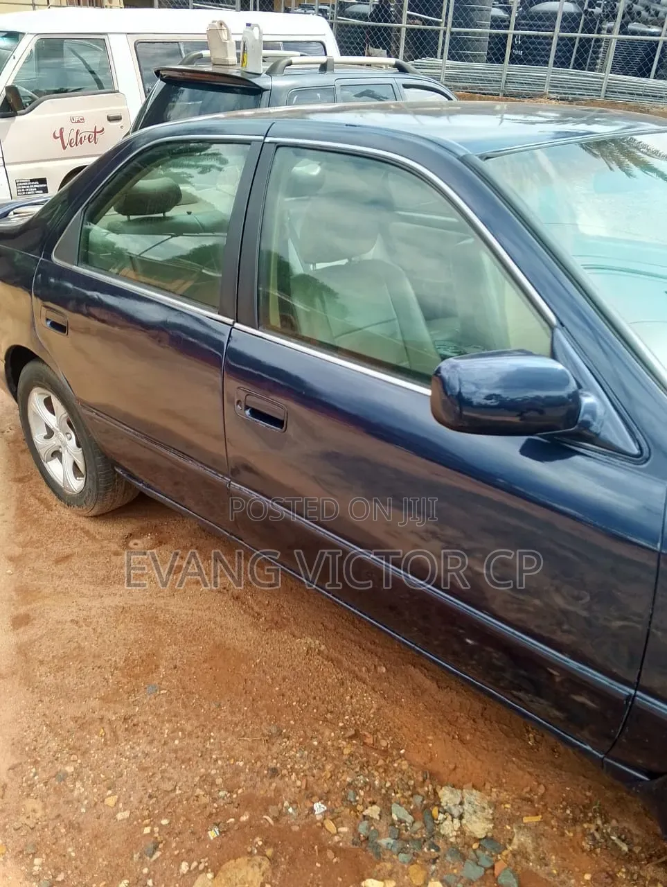 Toyota Camry LE 4dr Sedan (2.2L 4cyl 4A) 2000 Blue