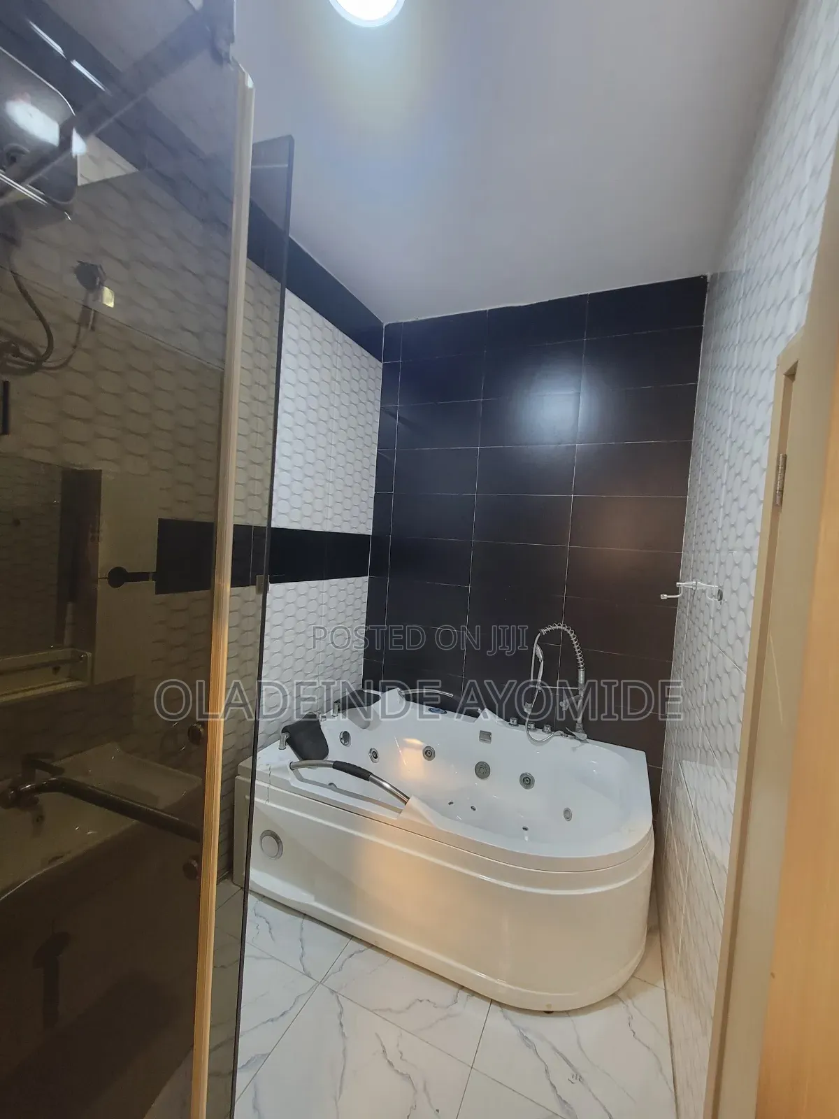 4bdrm Duplex in Chevron Drive Lekki for rent