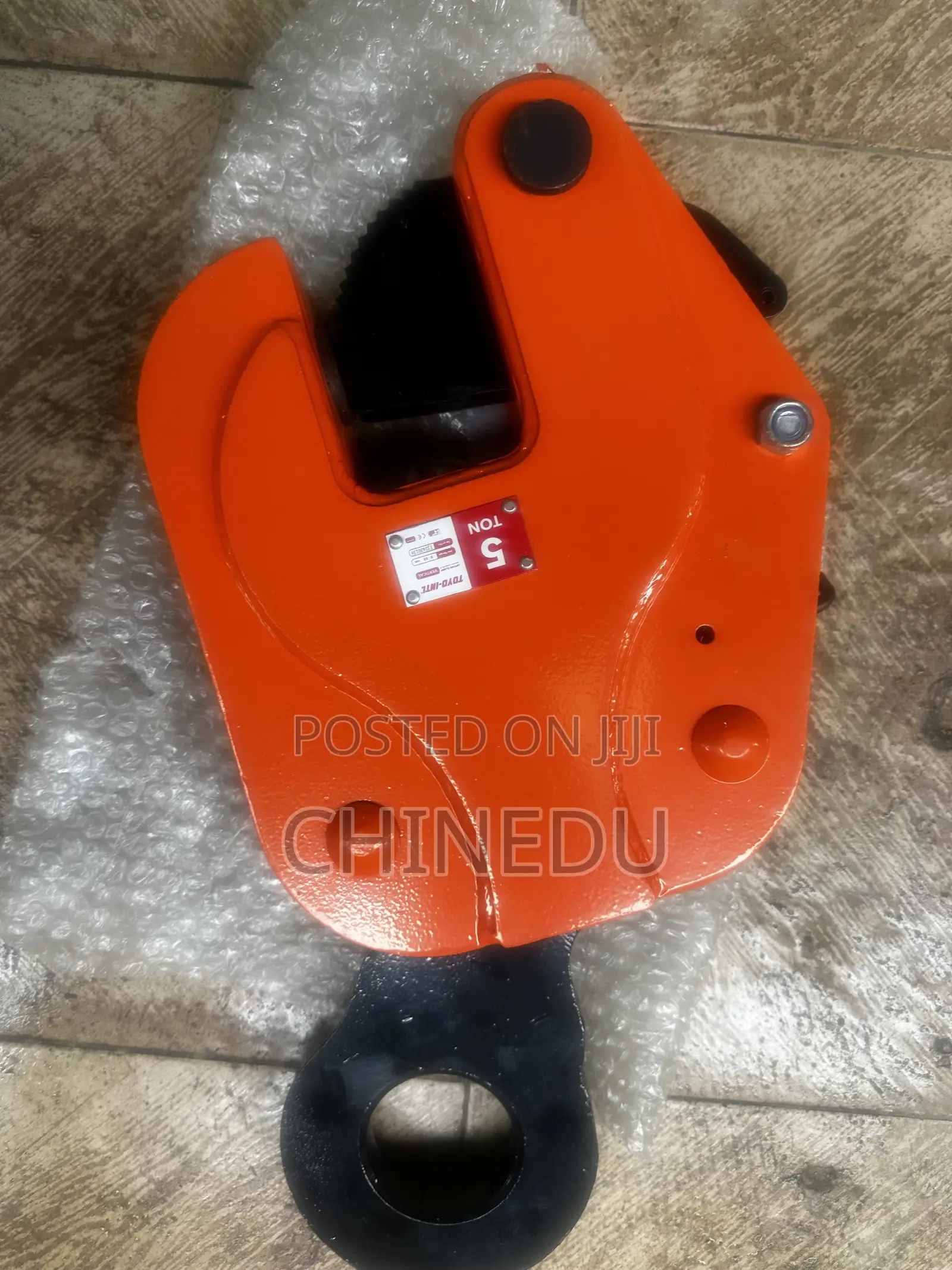 5 Ton Vertical Lifting Clamp by Toyo