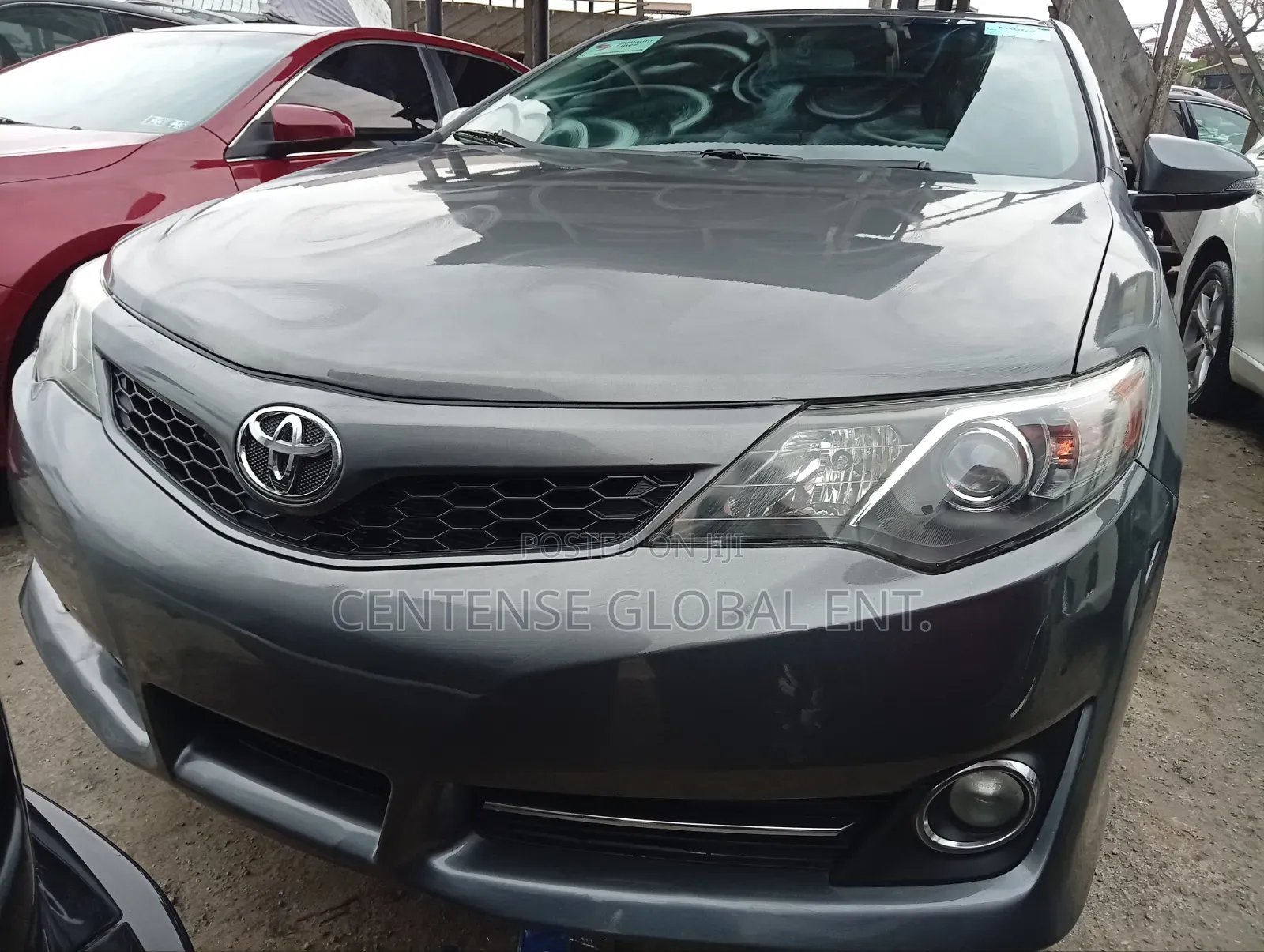 Toyota Camry SE 4dr Sedan (3.5L 6cyl 6A) 2014 Gray