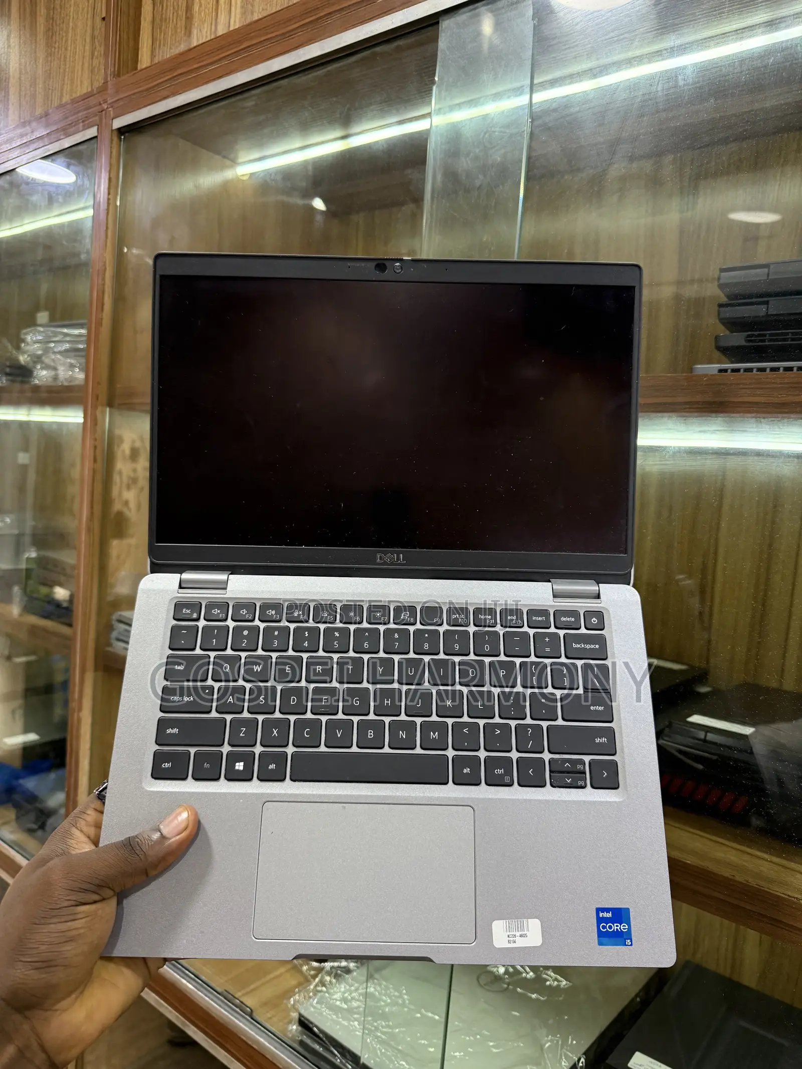 Laptop Dell Latitude 5320 16GB Intel Core i5 SSD 256GB