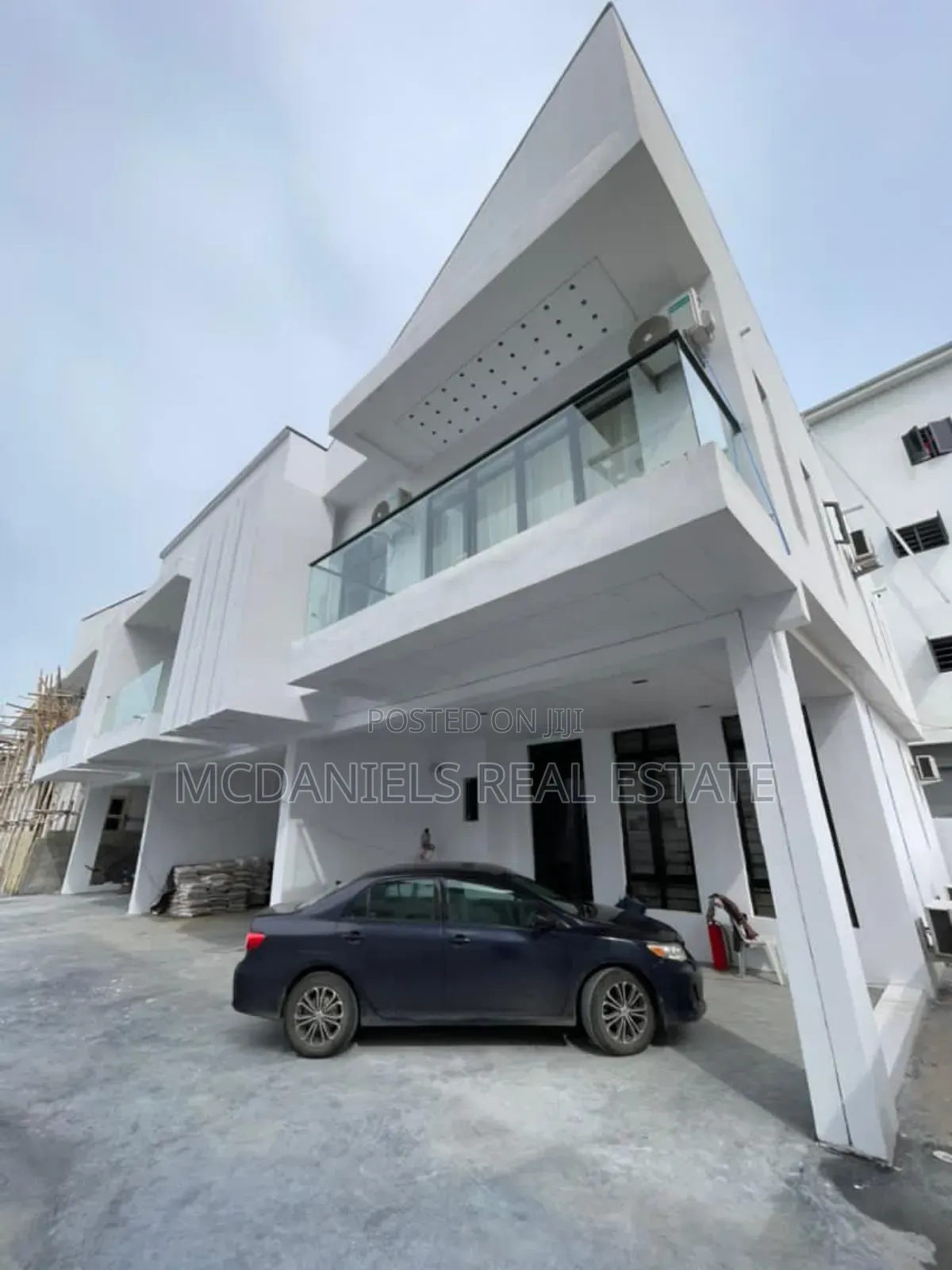 3bdrm Townhouse/Terrace in Chevron for sale