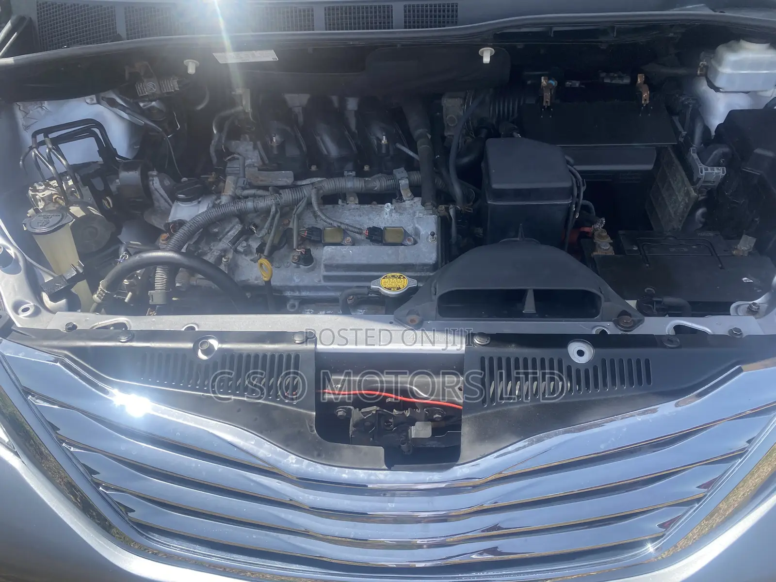 Toyota Sienna LE AWD 7-Passenger 2013 White