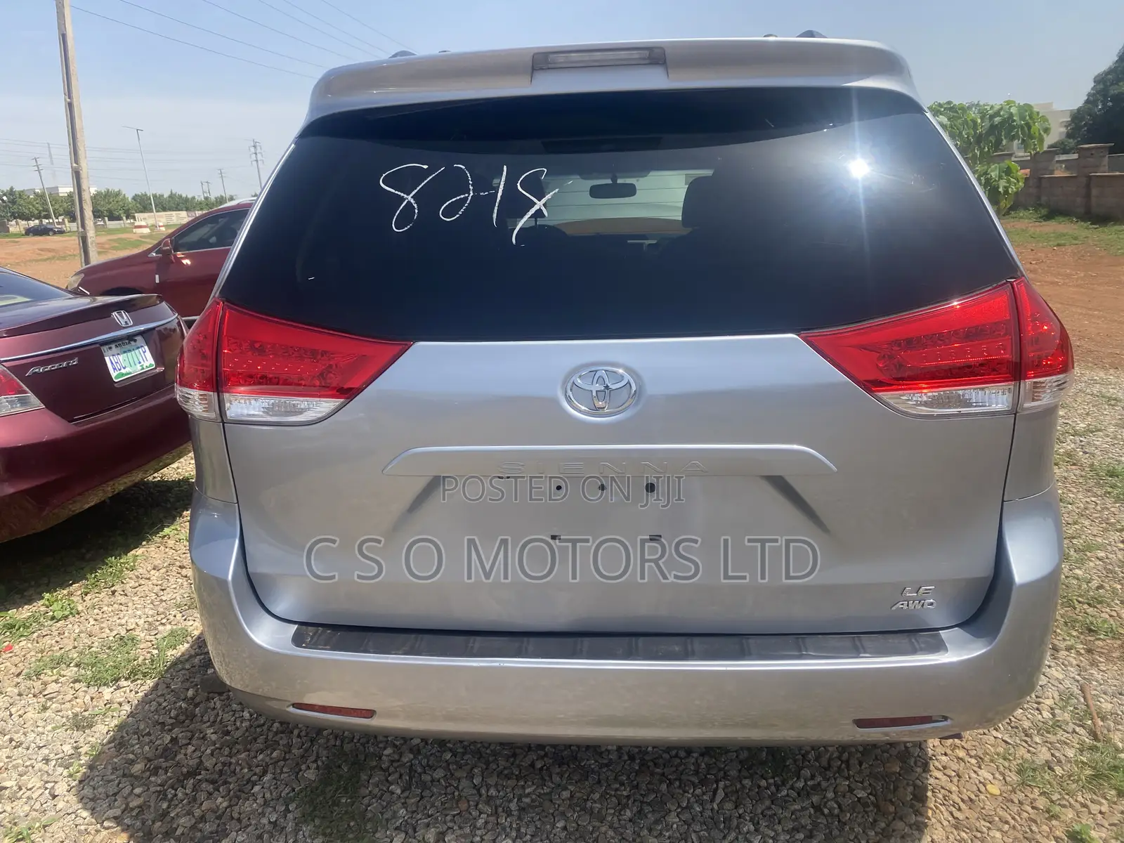 Toyota Sienna LE AWD 7-Passenger 2013 White
