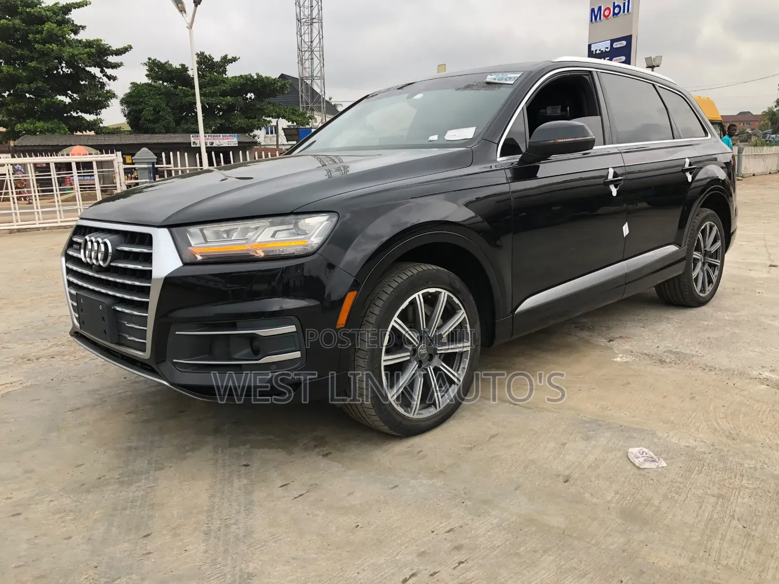 Audi Q7 2017 Black